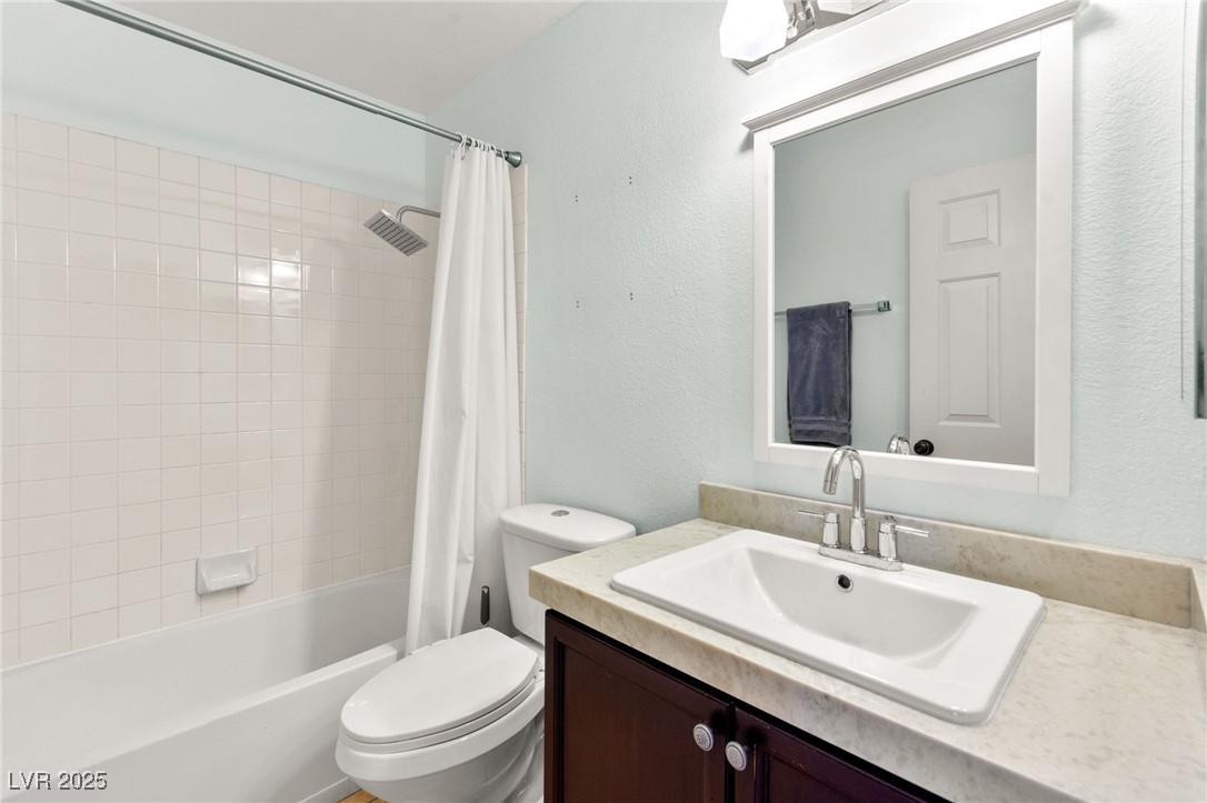 848 Coral Cottage Drive