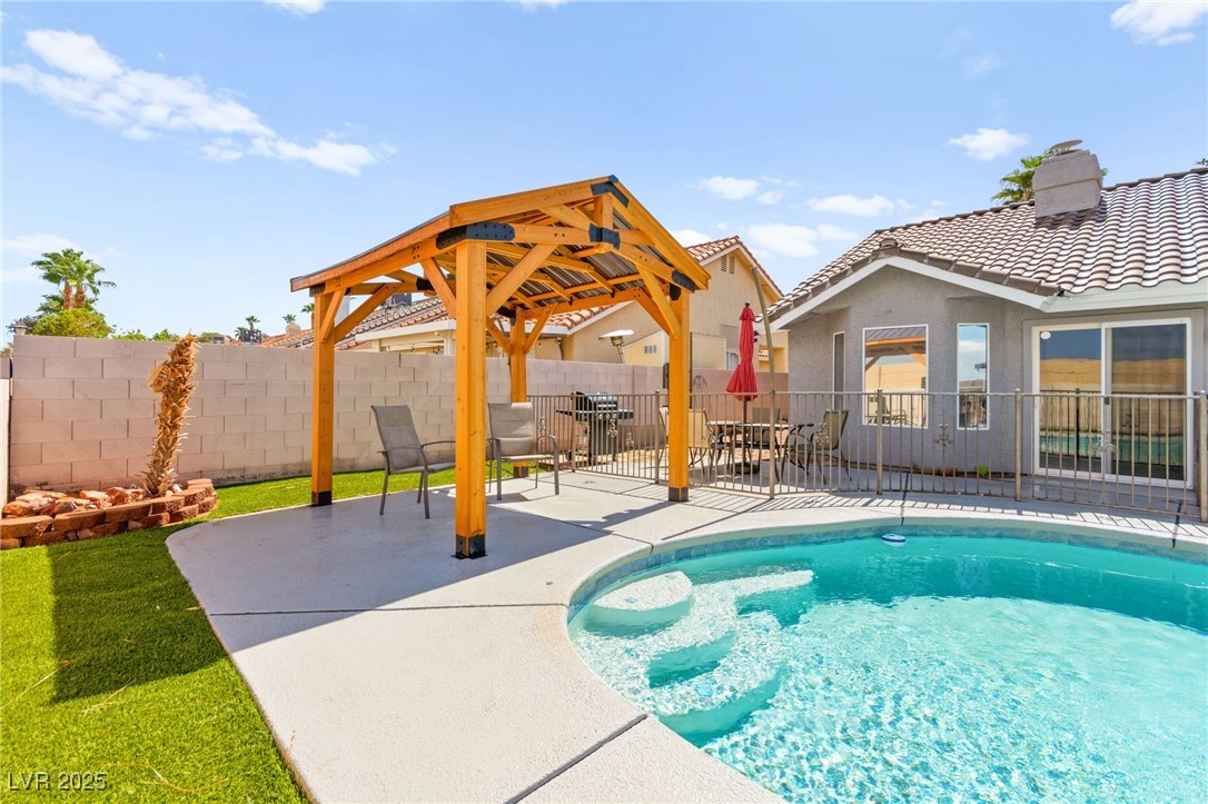 848 Coral Cottage Drive