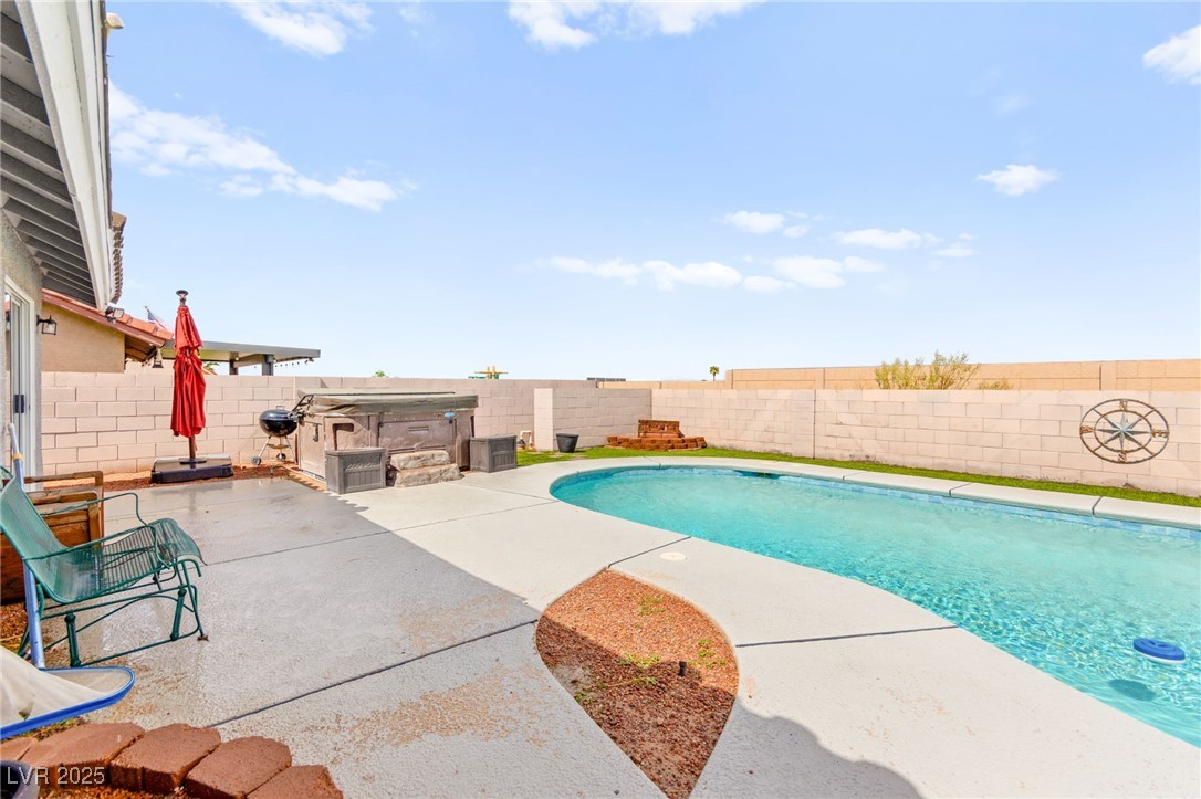 848 Coral Cottage Drive