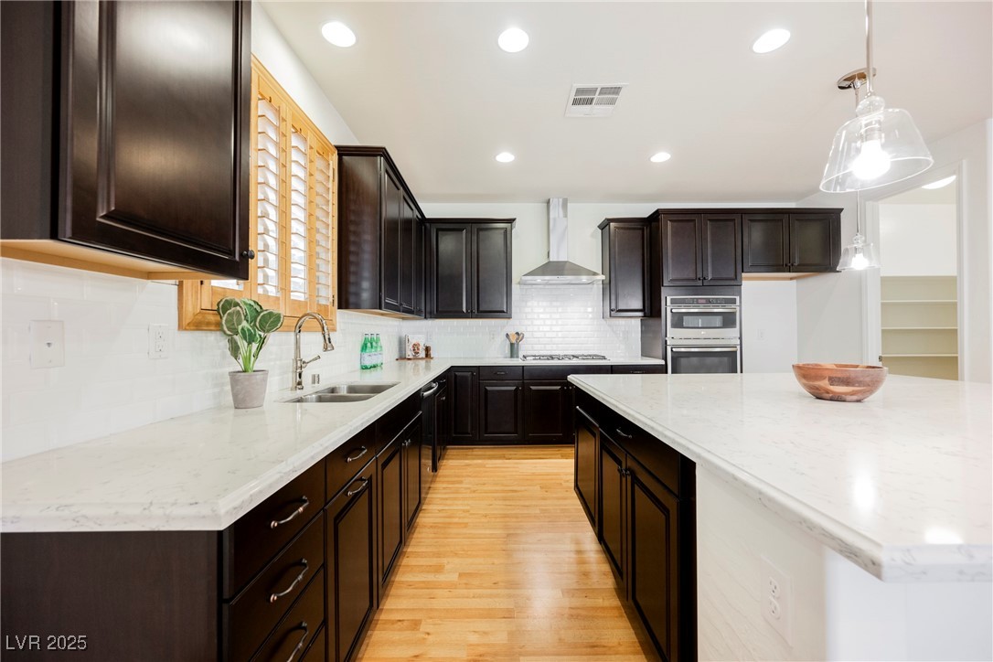 4025 Fairywren Drive