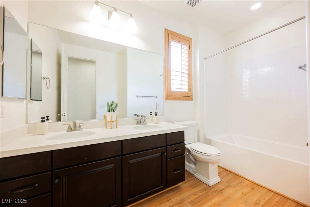 4025 Fairywren Drive