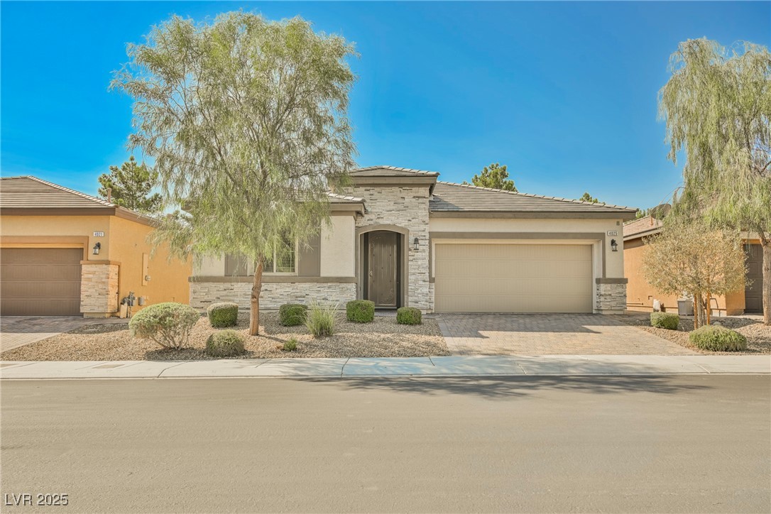 4025 Fairywren Drive