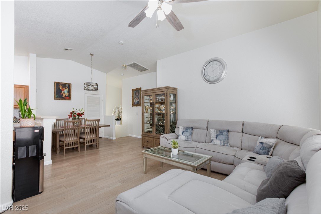 2566 Velez Valley Way