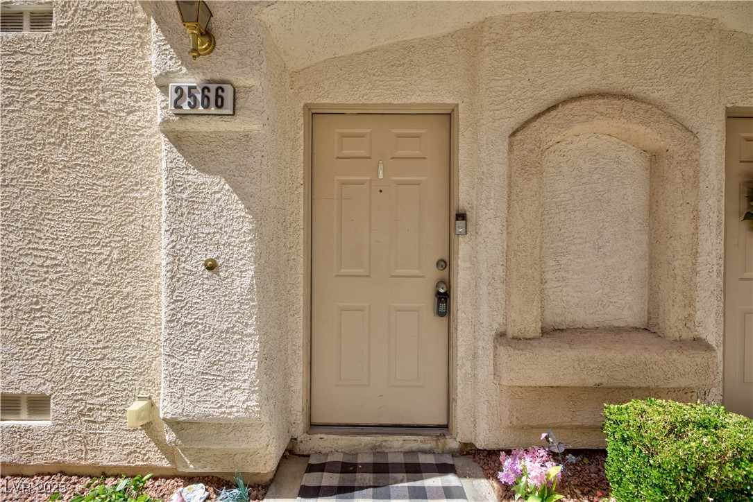 2566 Velez Valley Way