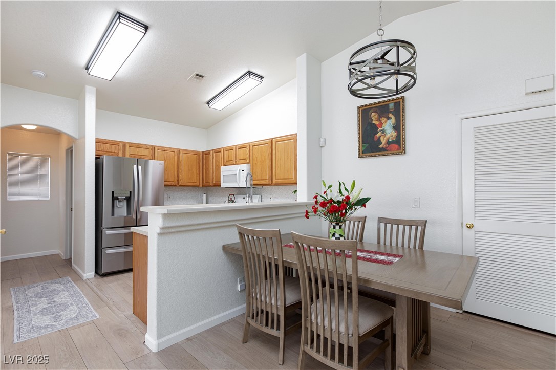 2566 Velez Valley Way