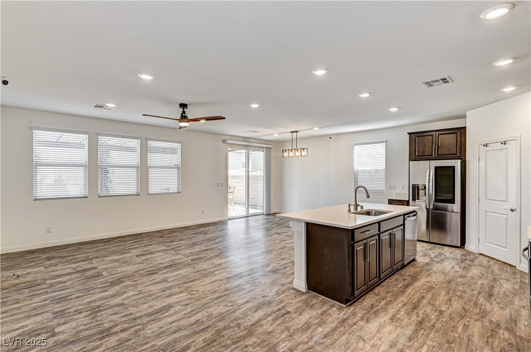 5544 Jinsha River Street