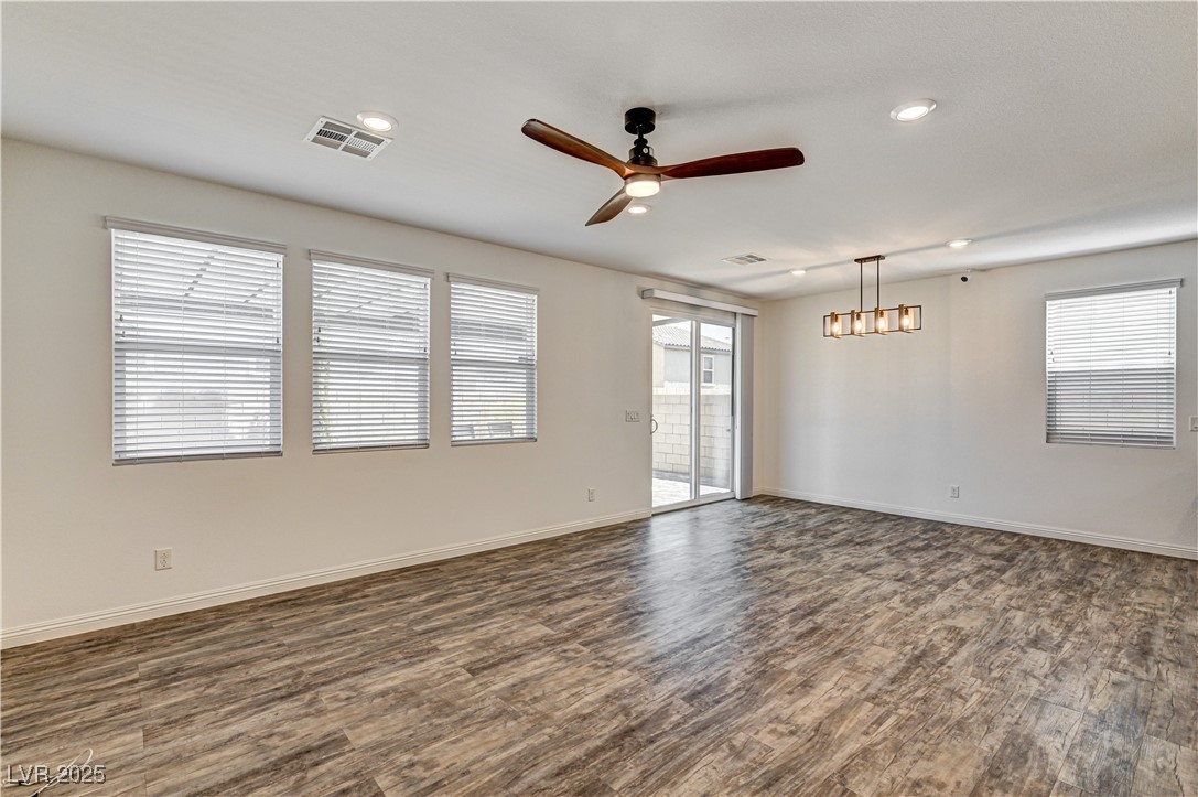 5544 Jinsha River Street