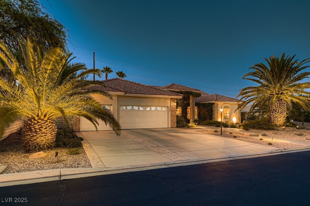 7500 Crystal Cave Drive