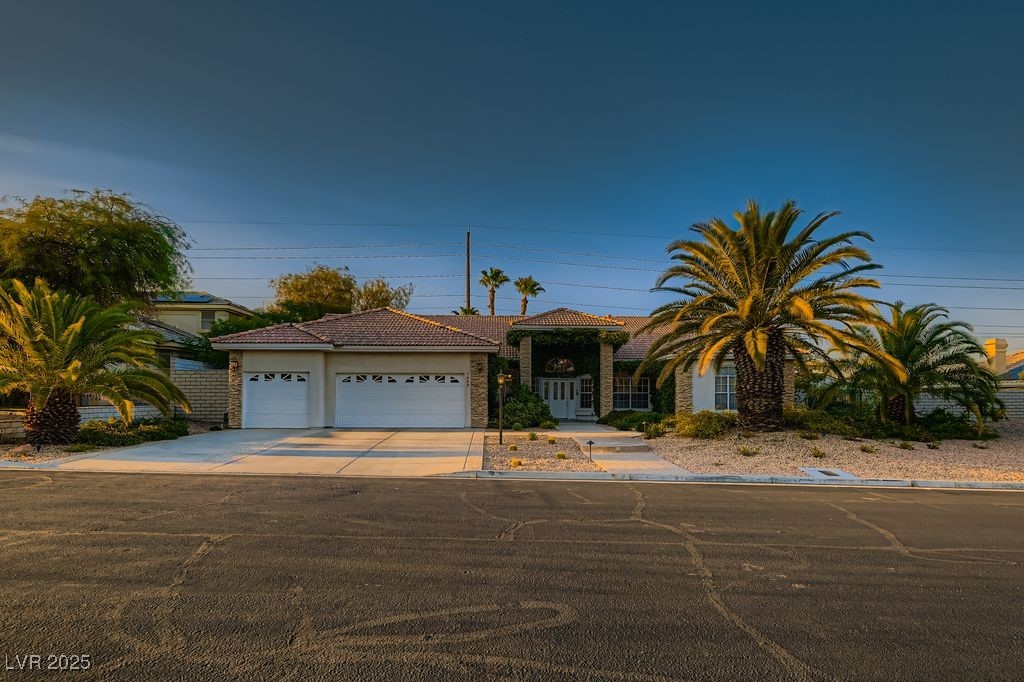 7500 Crystal Cave Drive