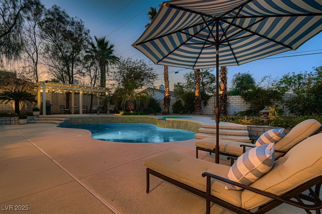 7500 Crystal Cave Drive