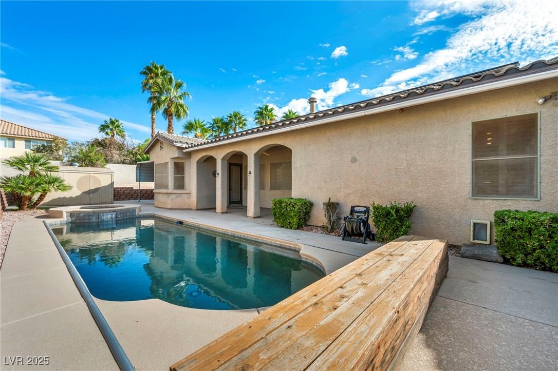 3009 Teal Beach Street