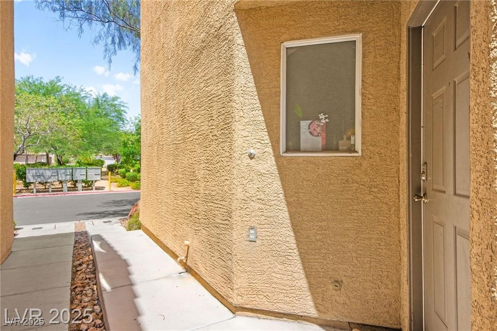 5674 Moccasin Point Street