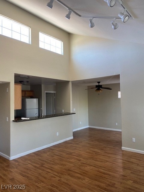 9325 West Desert Inn Road 289