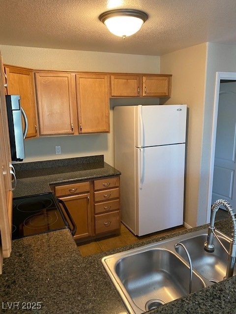 9325 West Desert Inn Road 289