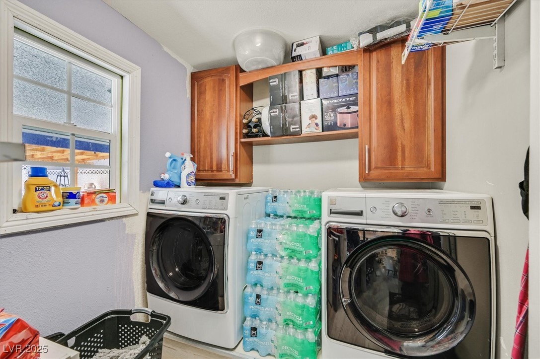 3085 Greenbriar Drive