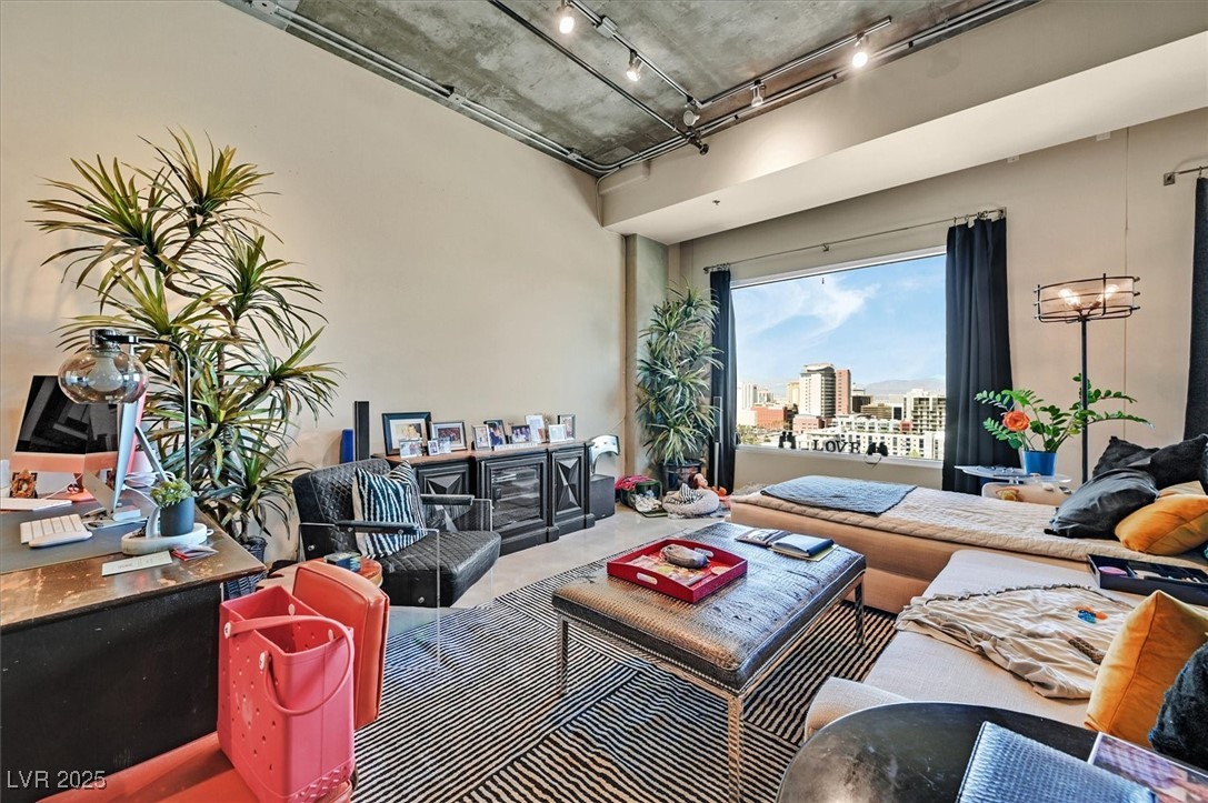 900 Las Vegas Boulevard 1403