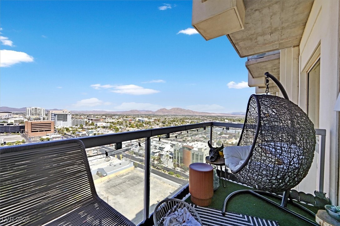 900 Las Vegas Boulevard 1403