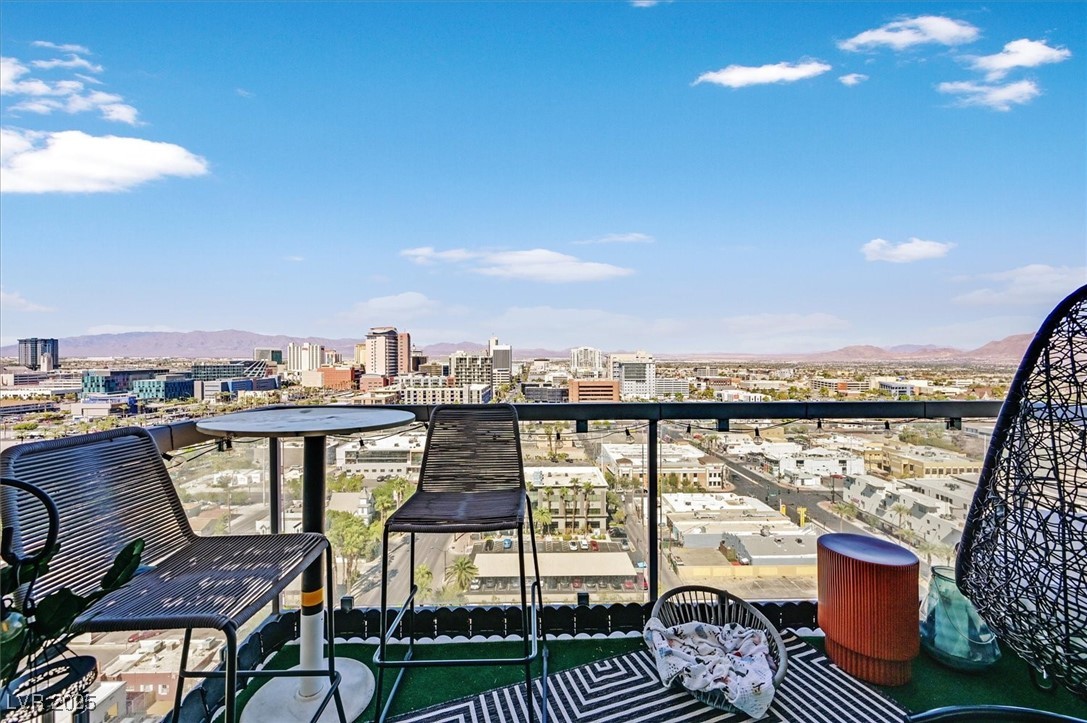 900 Las Vegas Boulevard 1403