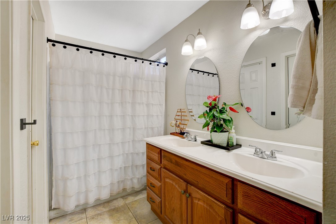 1077 Adelman Drive