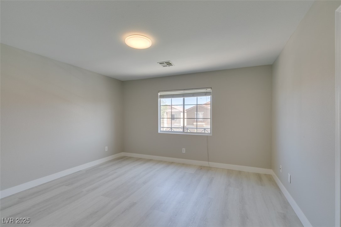 7451 Grizzly Giant Street