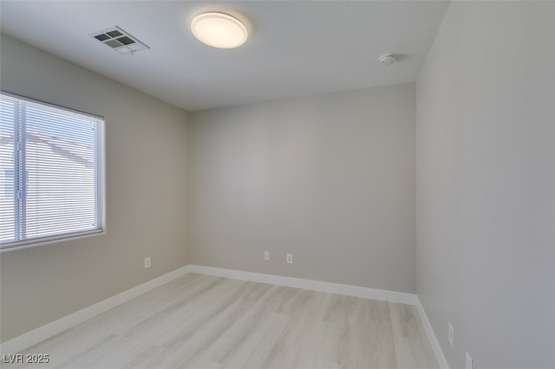 7451 Grizzly Giant Street