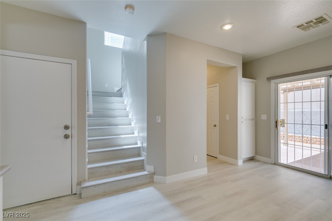 7451 Grizzly Giant Street