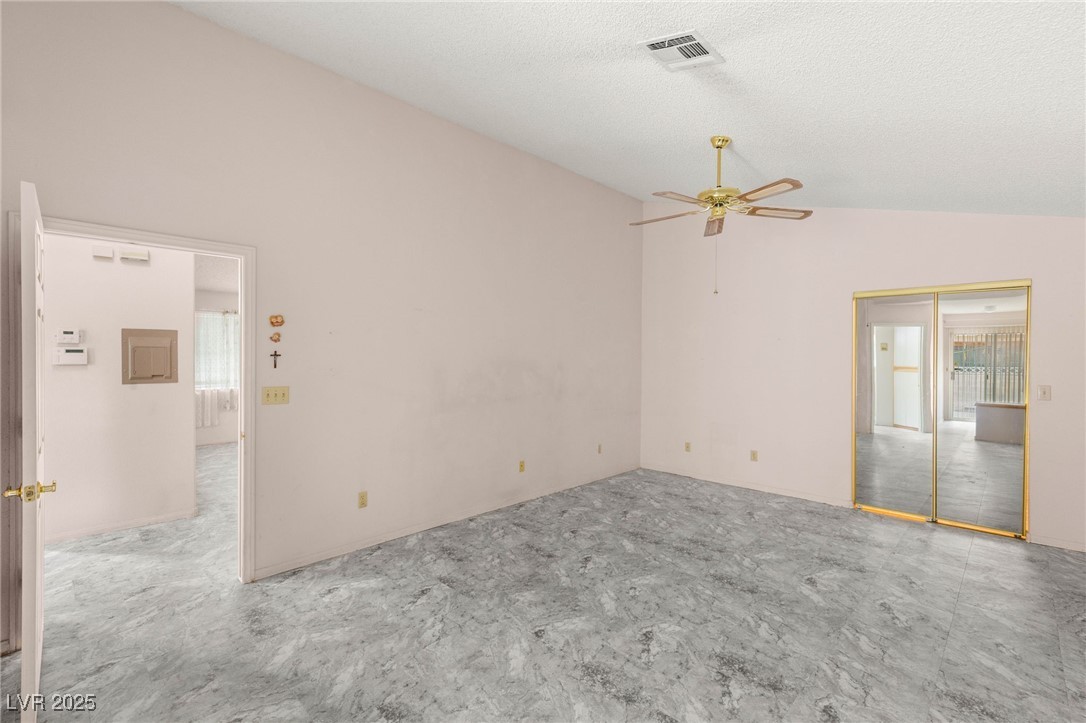 1624 North Torrey Pines Drive 104