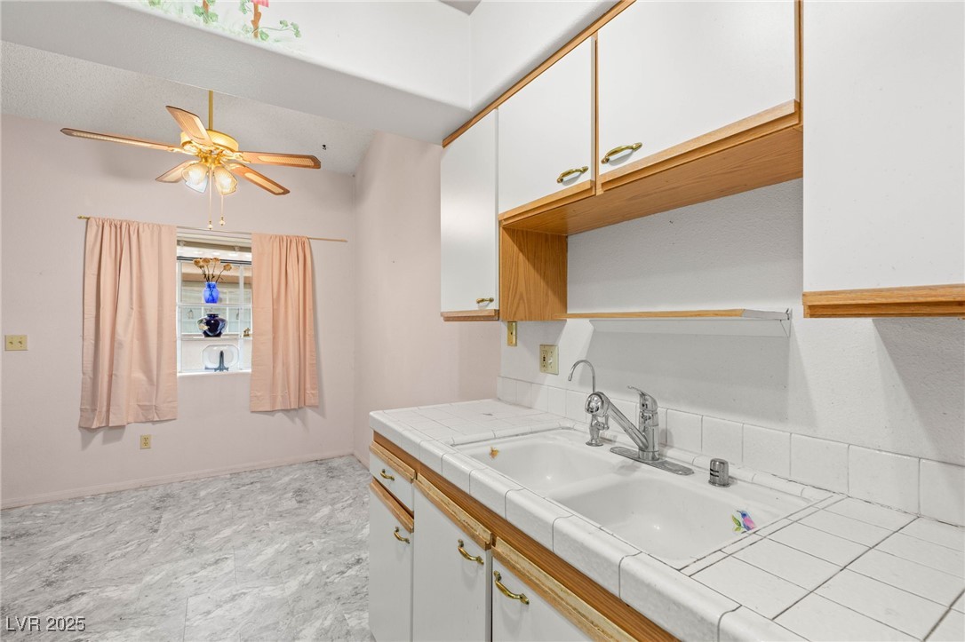 1624 North Torrey Pines Drive 104