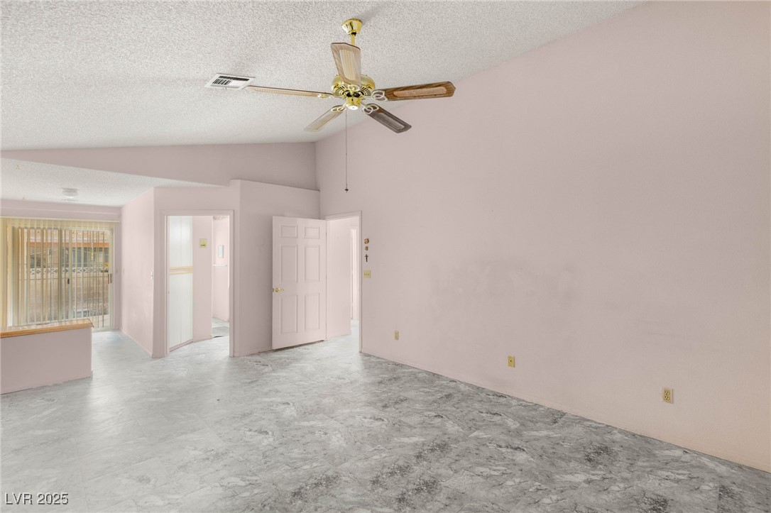 1624 North Torrey Pines Drive 104