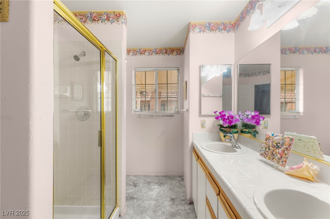 1624 North Torrey Pines Drive 104