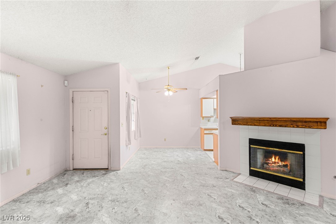 1624 North Torrey Pines Drive 104