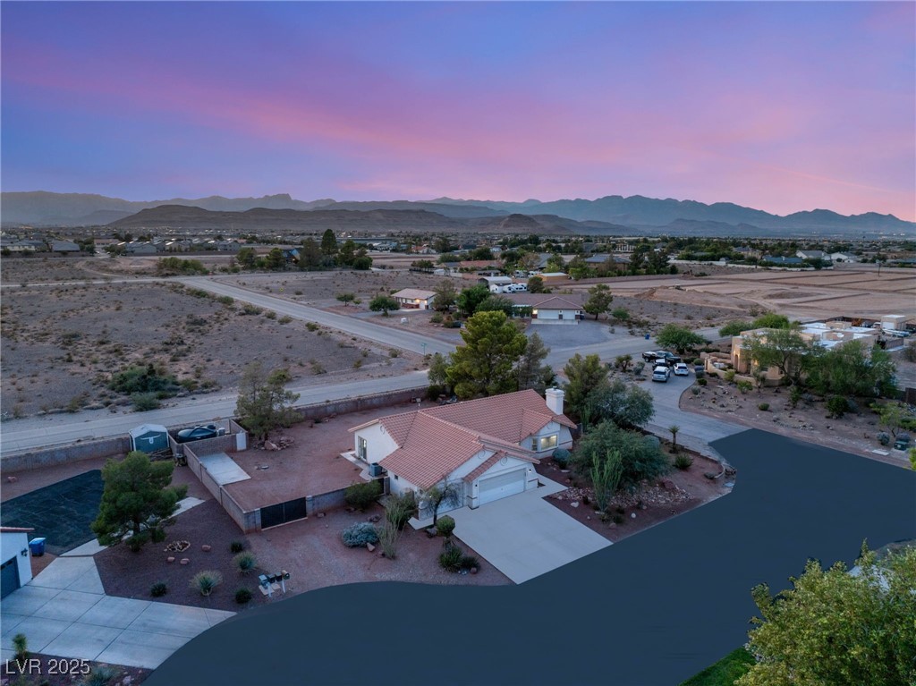 8395 West Ford Avenue