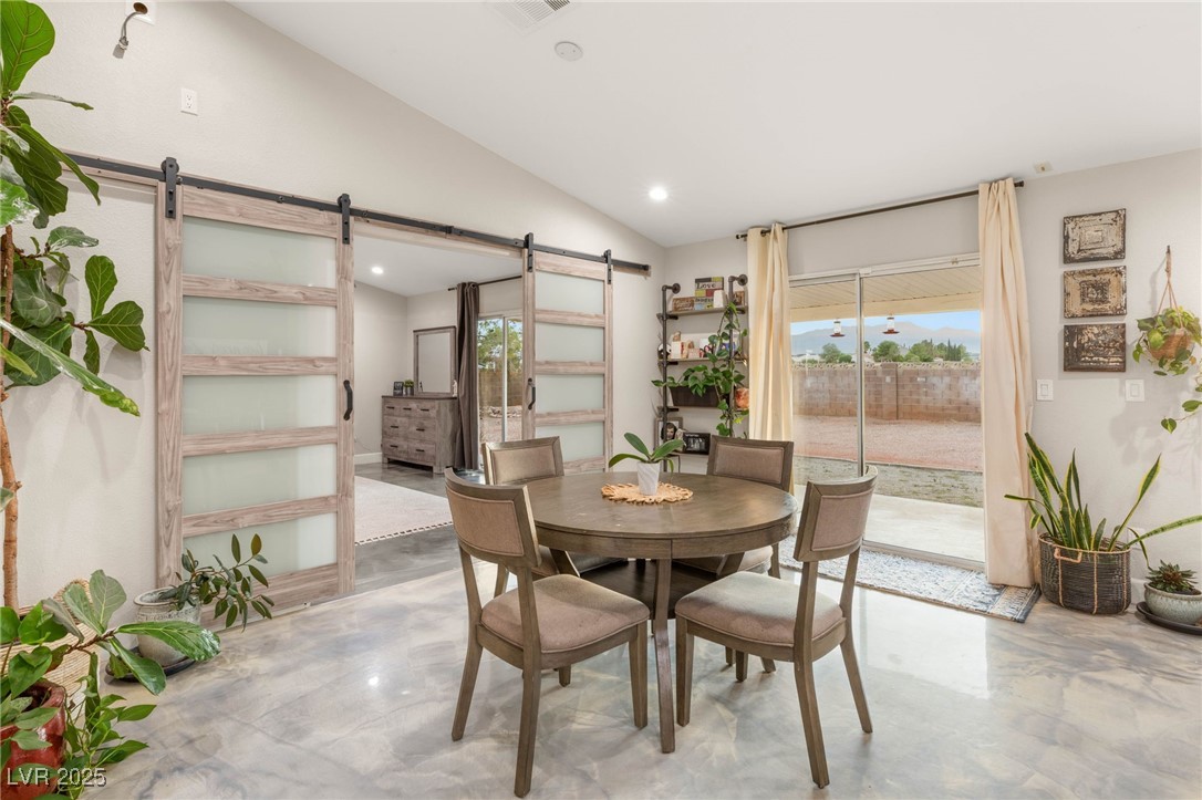 8395 West Ford Avenue