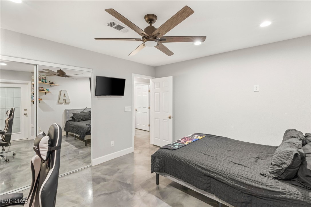 8395 West Ford Avenue