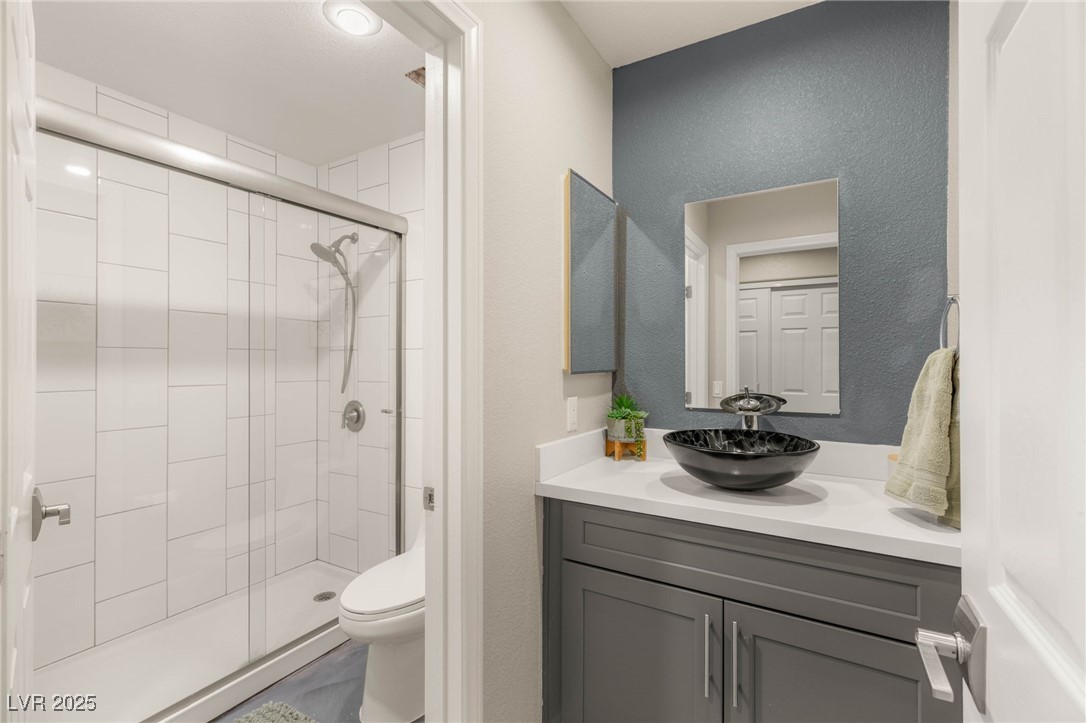 8395 West Ford Avenue