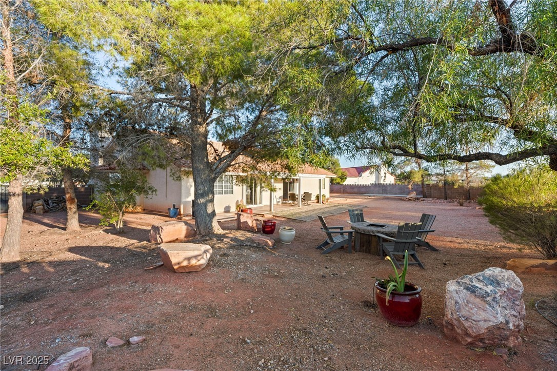 8395 West Ford Avenue