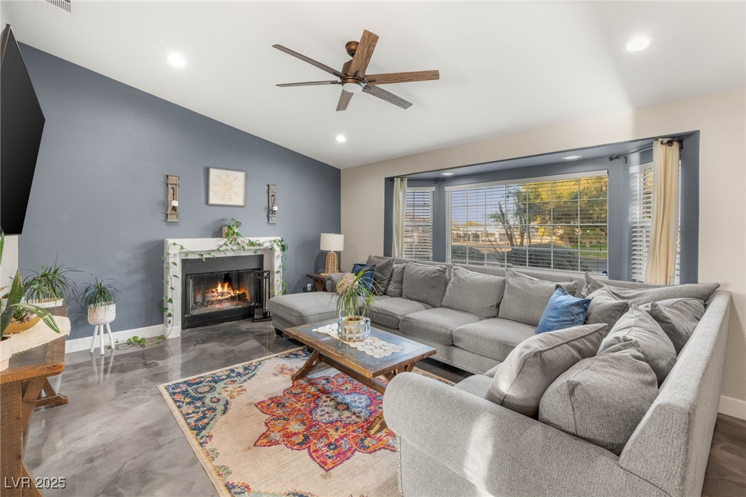 8395 West Ford Avenue