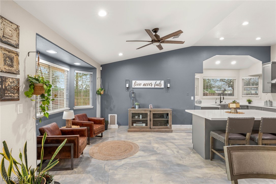 8395 West Ford Avenue