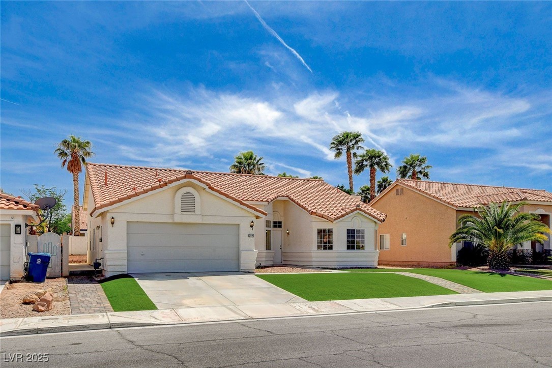 7927 West Oquendo Road
