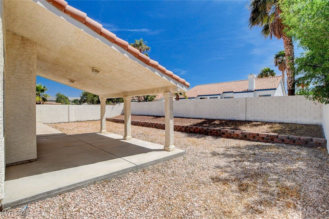 7927 West Oquendo Road
