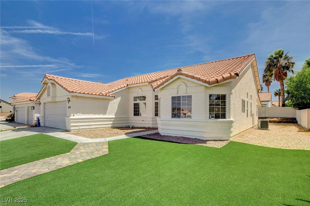 7927 West Oquendo Road