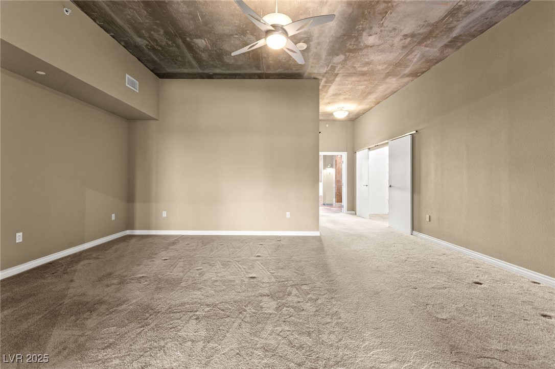 360 East Desert Inn Road 1204