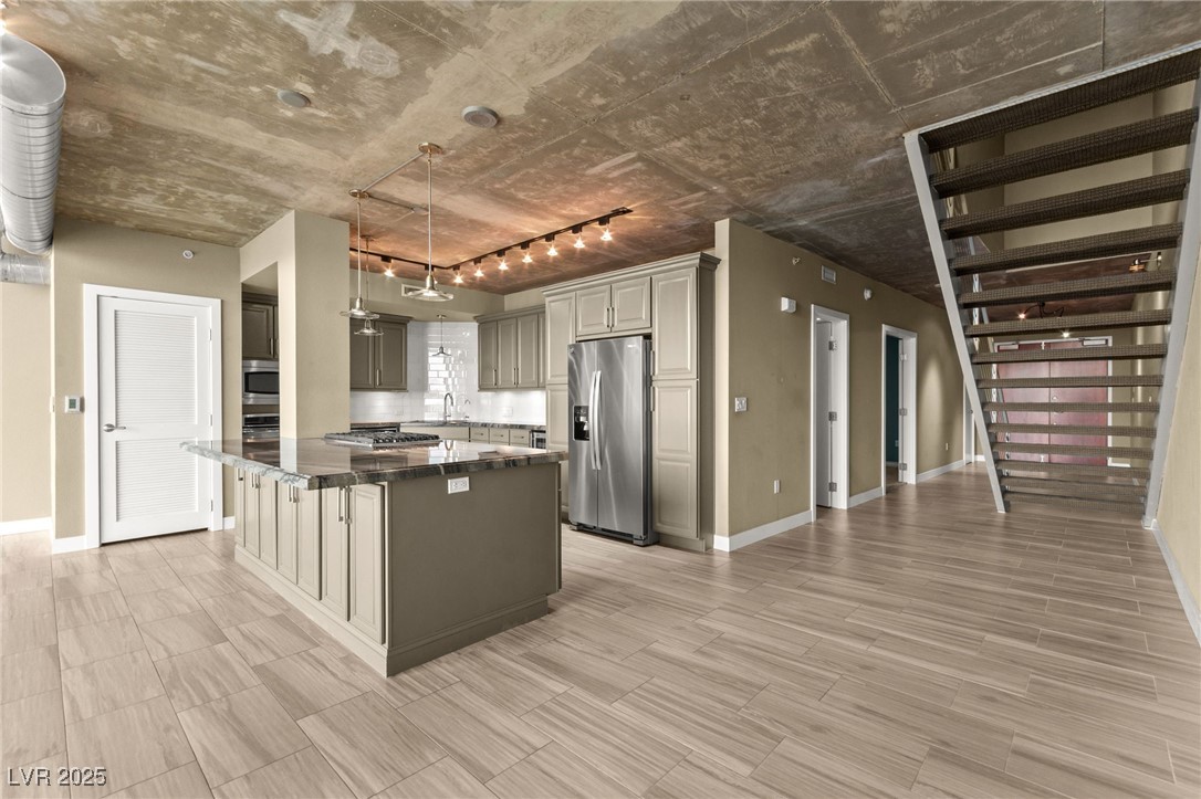 360 East Desert Inn Road 1204