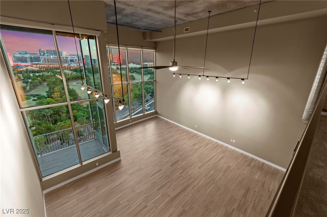 360 East Desert Inn Road 1204