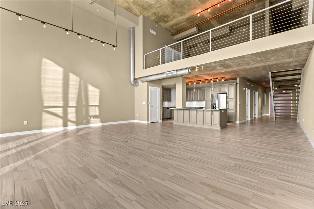 360 East Desert Inn Road 1204