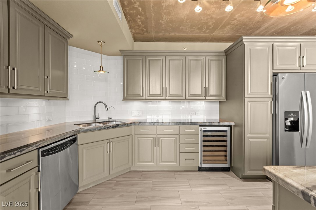 360 East Desert Inn Road 1204