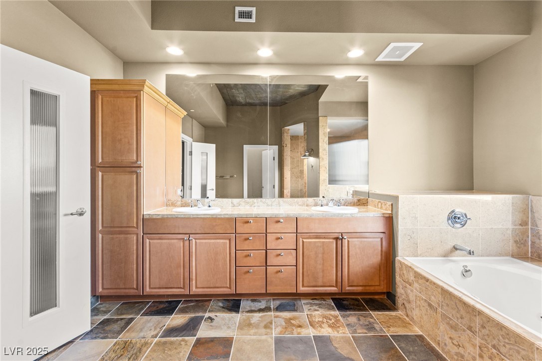 360 East Desert Inn Road 1204