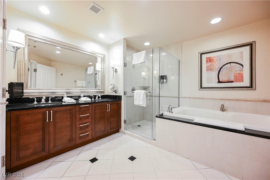 125 East Harmon Avenue 2715