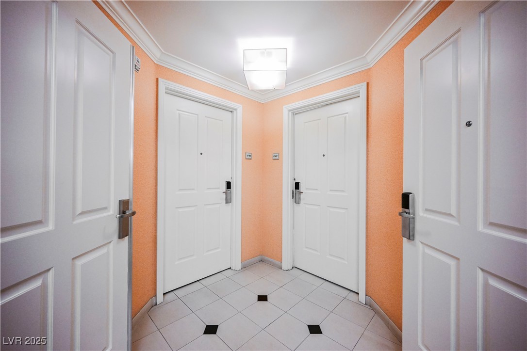 125 East Harmon Avenue 2715