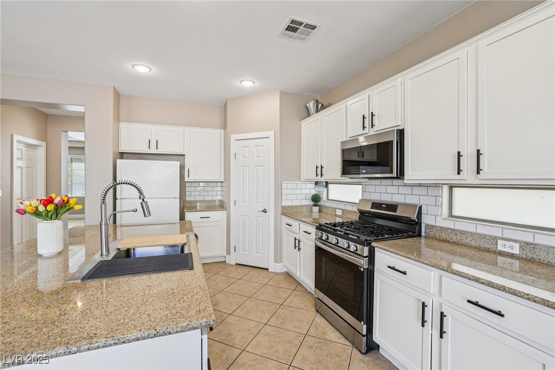 1804 Jake Andrew Avenue